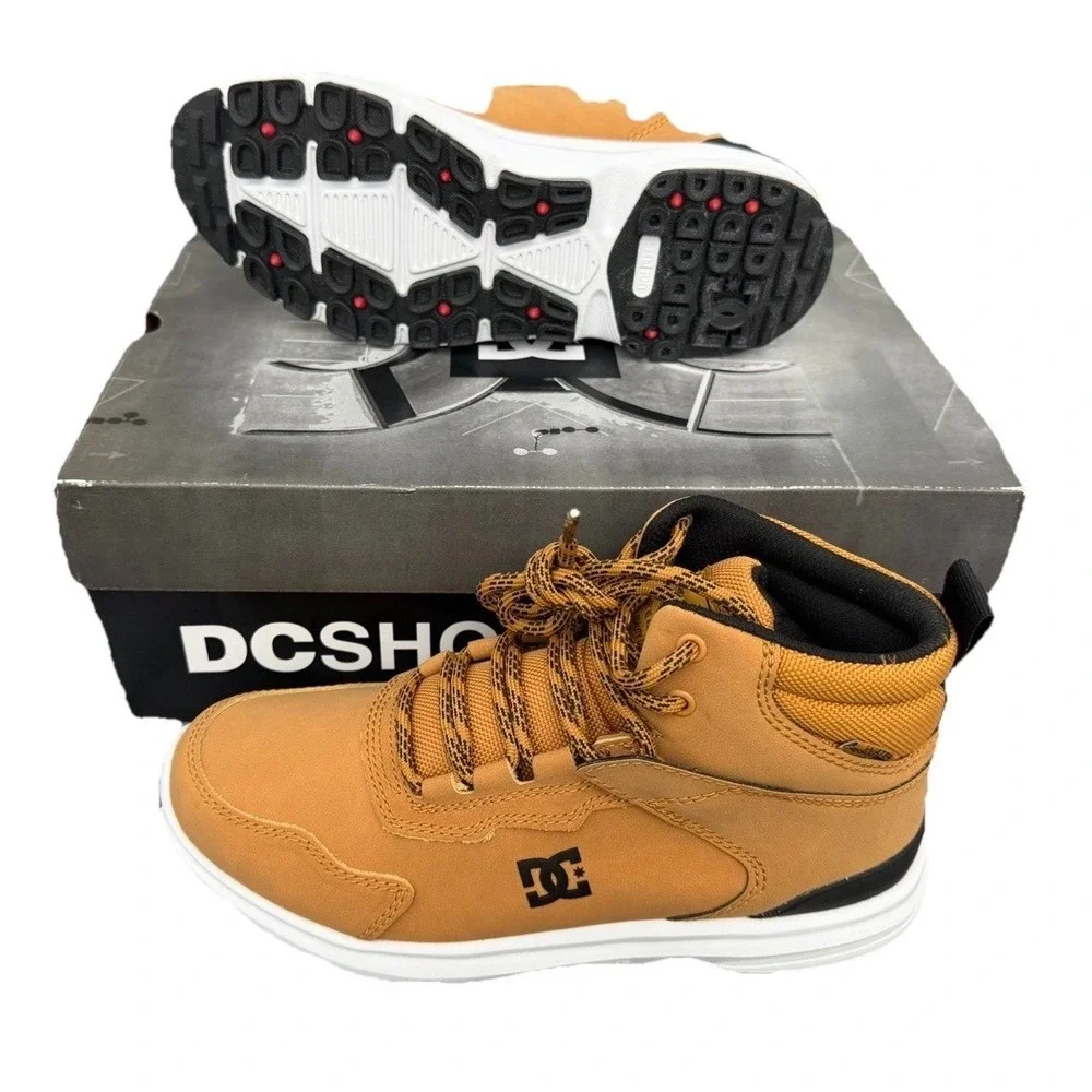 DC shoes Men's Multiny Water Resistance Boots Wheat/black Size 6.5 New